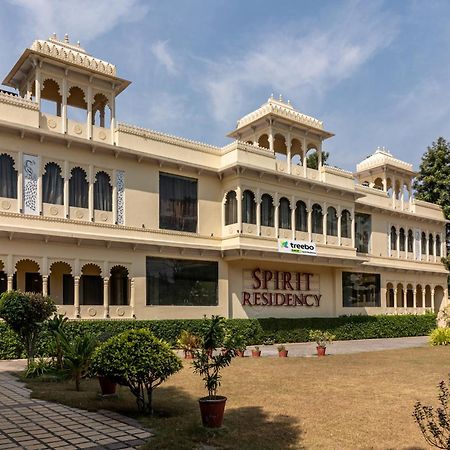 Treebo Spirit Residency Hotel Udaipur Exterior photo